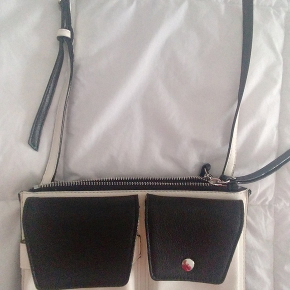 Clutch Purse, never used - Picture 2 of 3